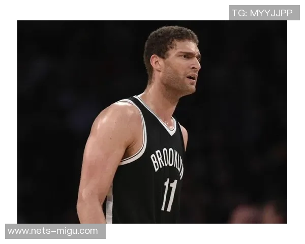 布鲁克洛佩斯:从篮筐之下的巨人到NBA赛场的传奇之路